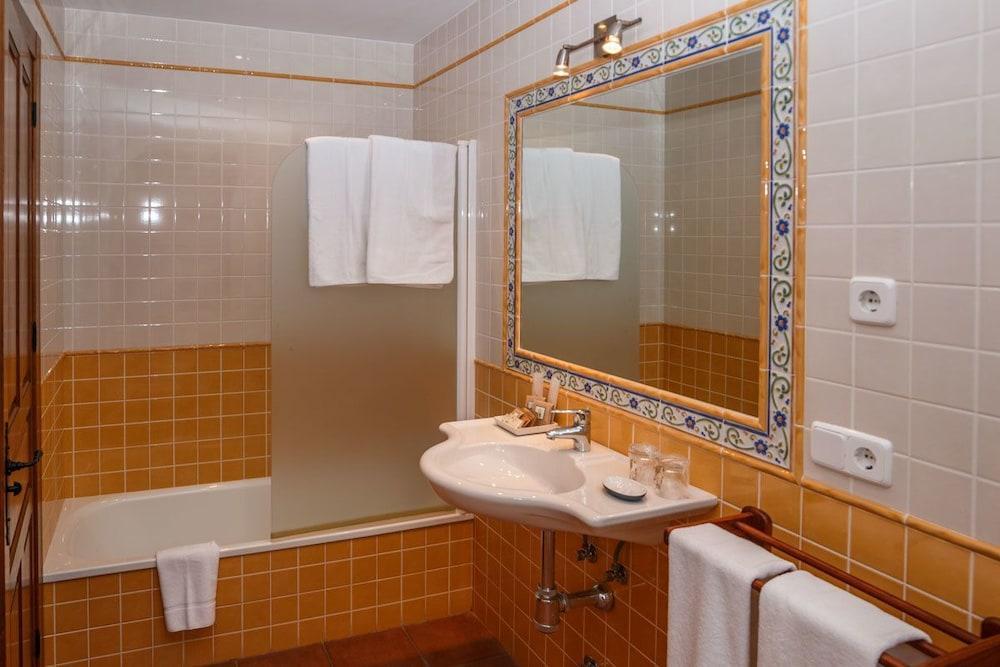 Apartamentos Andrín מראה חיצוני תמונה